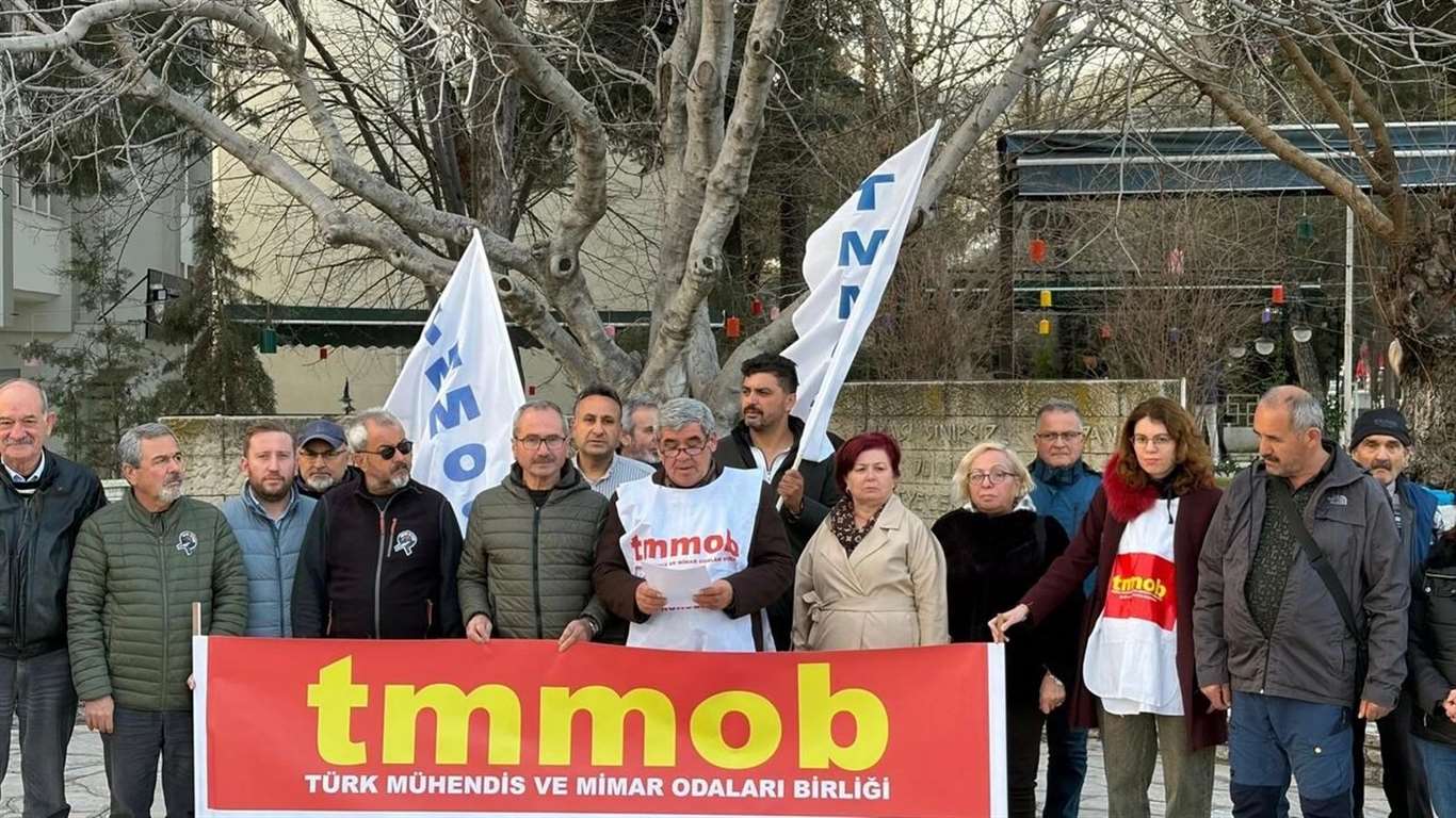    İş cinayetleri kader değildir: TMMOB'den 3 Mart mesajı haberi